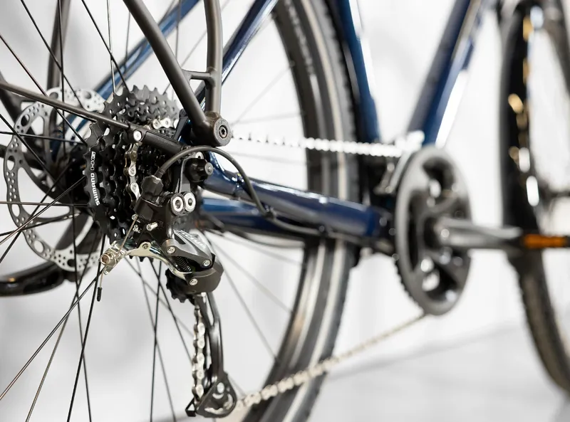 Trek Dual Sport 2 Equipped Gen 5 Hybrid Bike 2023 in Mulsanne Blue-2